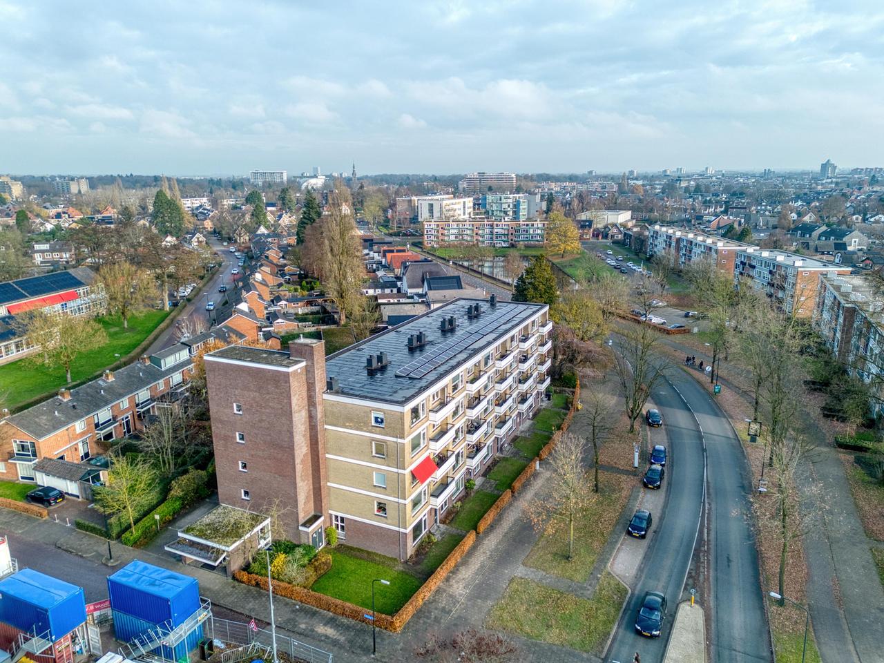 99 m² appartement met 3 slaapkamers en balkon - Afbeelding 2