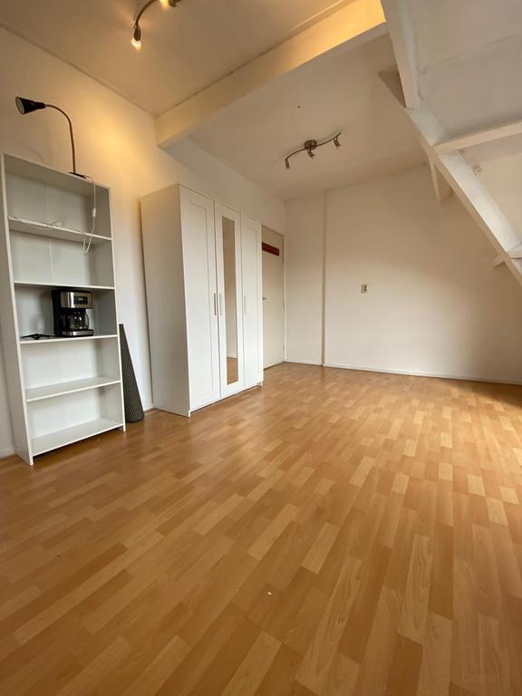 Studentenkamer met eigen keuken in Grunobuurt - Afbeelding 4
