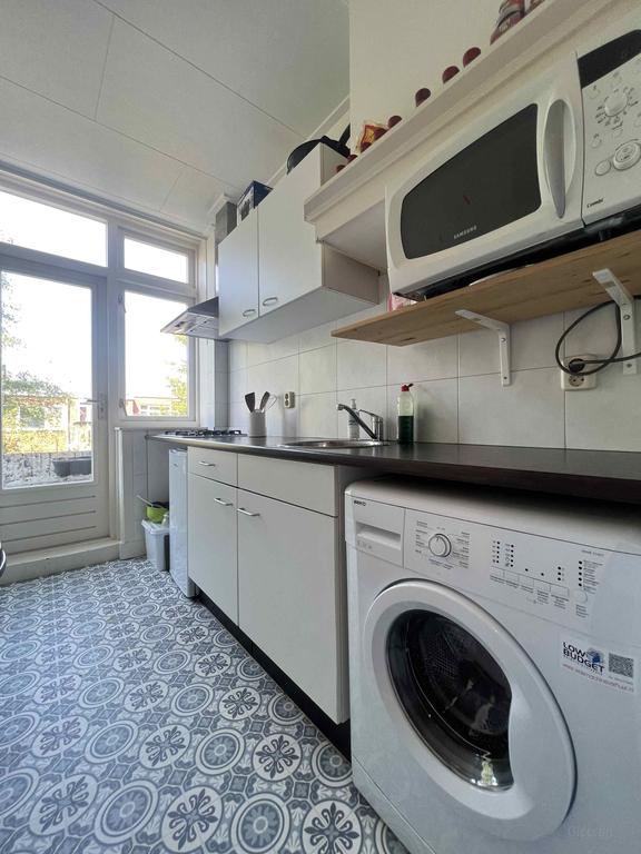 Kamer met wastafel en balkon in Groningen - Afbeelding 8