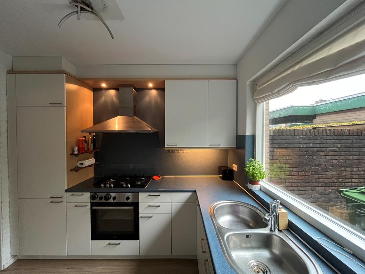 Eengezinswoning met tuin en carport in De Maten - Afbeelding 4