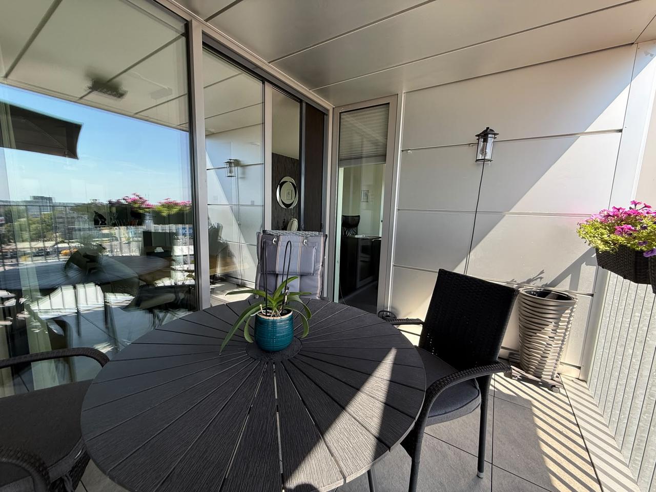 9e verdieping met balkon en uitzicht - Afbeelding 13