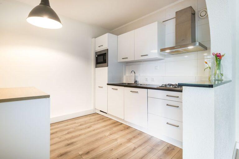 Licht 3-slaapkamerappartement met balkon - Afbeelding 10
