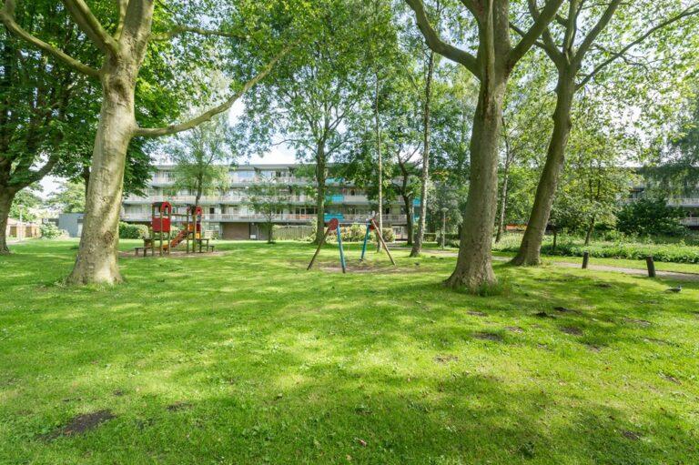 Licht 3-slaapkamerappartement met balkon - Afbeelding 23