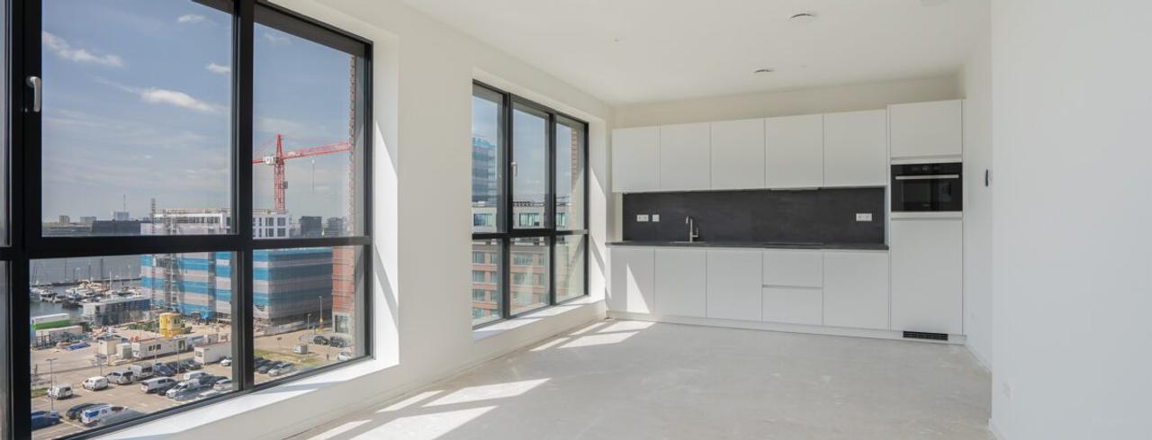 Uitzicht over het IJ in 3-kamerappartement - Afbeelding 2