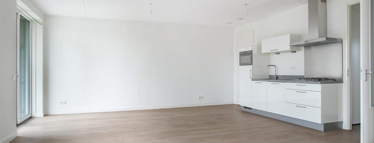 Quiet living with balcony in Huis Ter Heide - Image 7