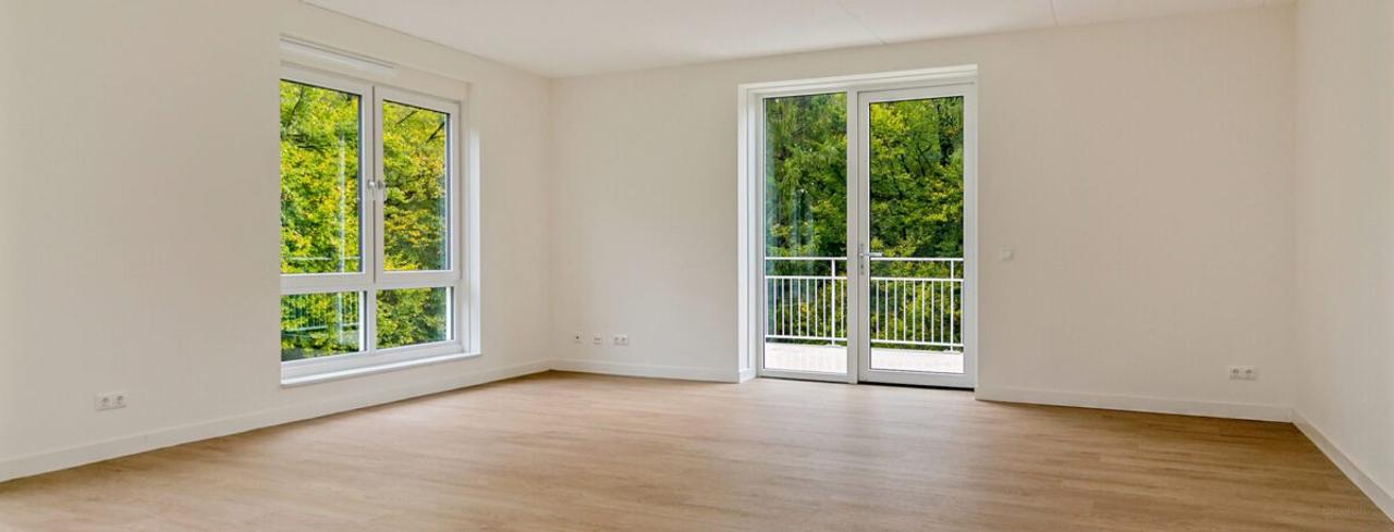 3-room apartment with terrace and parking - Image 3