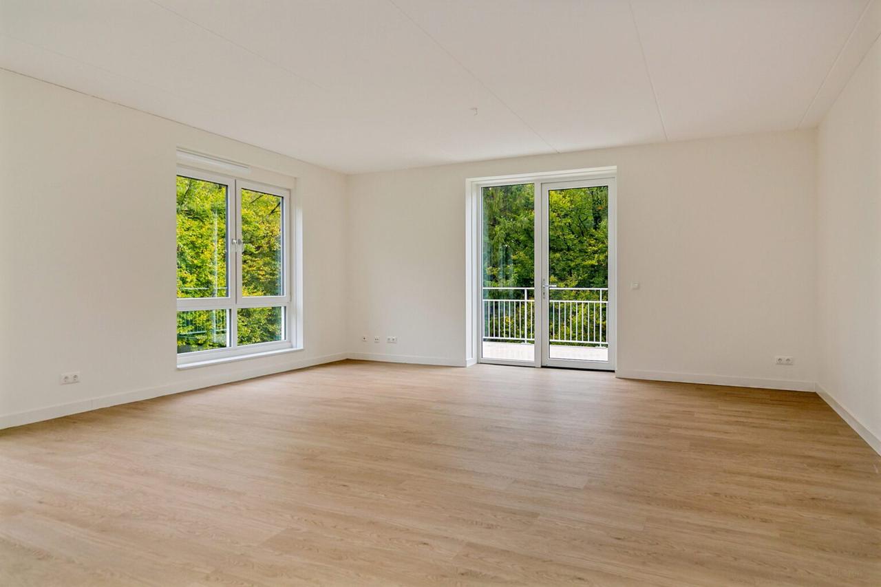 3-room apartment with terrace and parking - Image 14