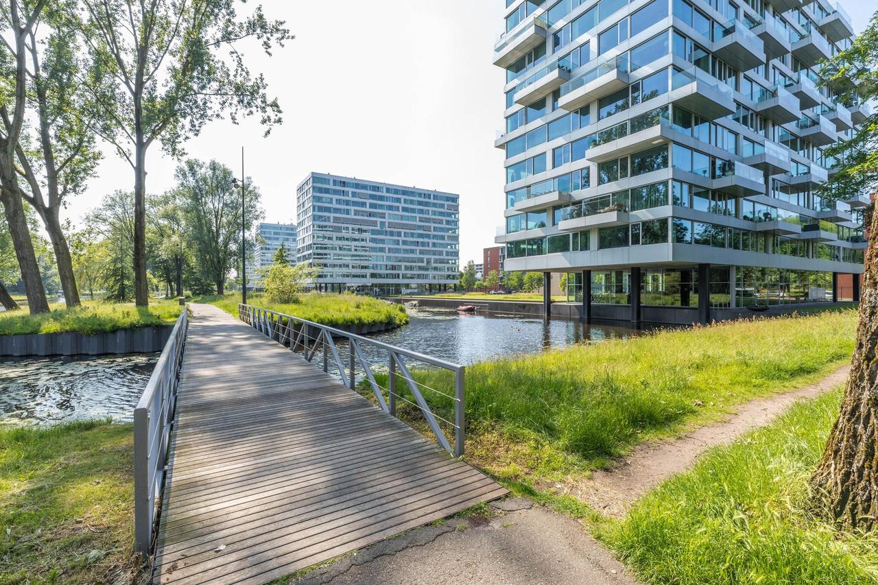 Modern 70 m² appartement in Osdorp - Afbeelding 1