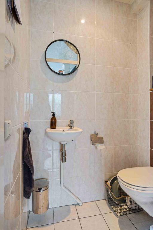 Corner house with 3 bedrooms and garage - Image 6
