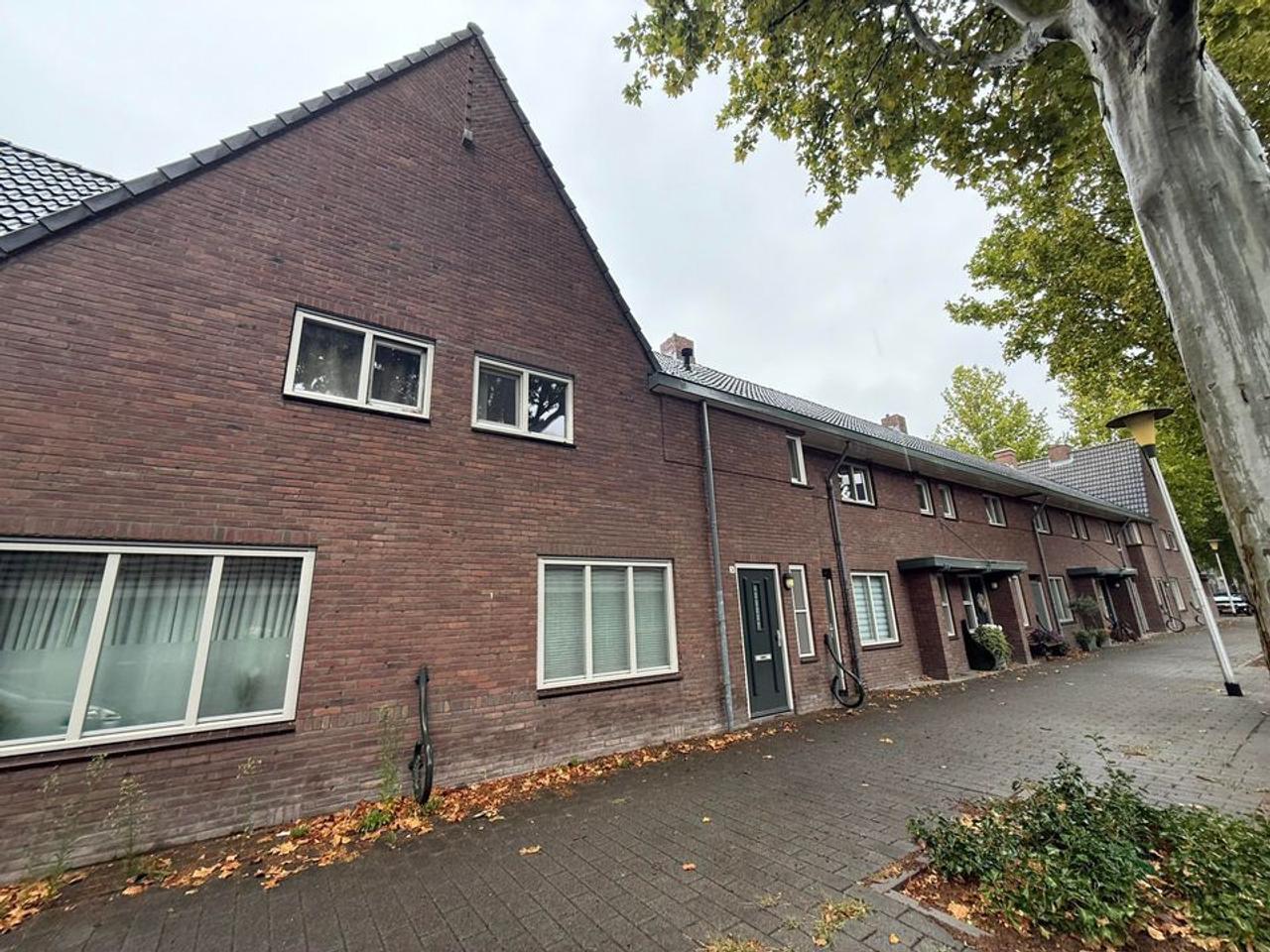 Gemeubileerd huis met 3 slaapkamers - Afbeelding 1