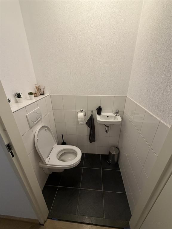 Furnished Apartment in the Heart of Nijverdal - Image 4