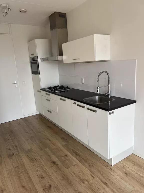 3-kamerappartement met parkeerplek - Afbeelding 12