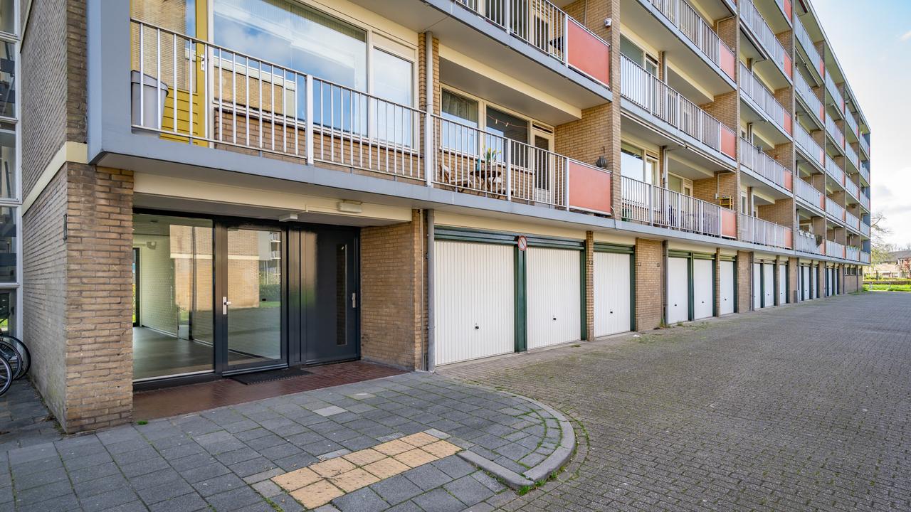94 m² appartement met 3 slaapkamers en balkon - Afbeelding 2