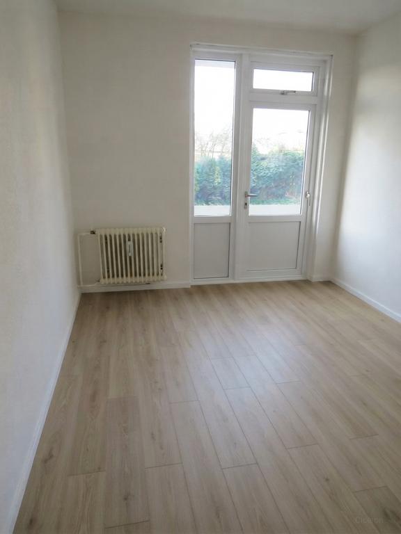 80 m² apartment with 3 bedrooms - Image 5