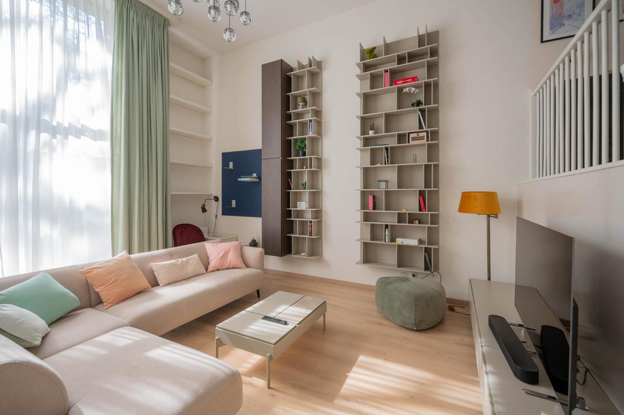 Gemeubileerd 3-kamerappartement met balkon - Afbeelding 1