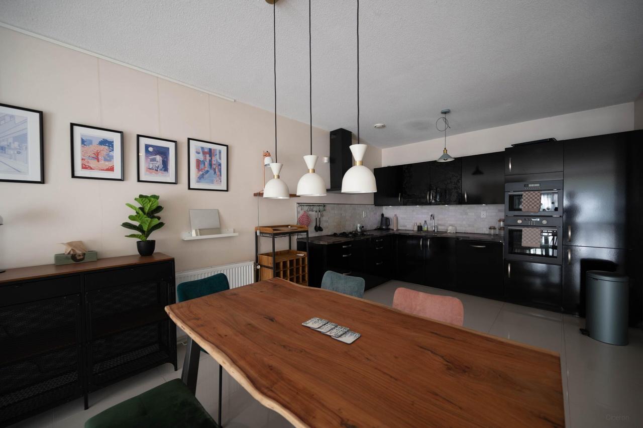 Gemeubileerd 3-kamerappartement met balkon - Afbeelding 5