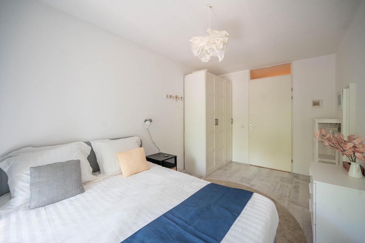 Gemeubileerd 3-kamerappartement met balkon - Afbeelding 12