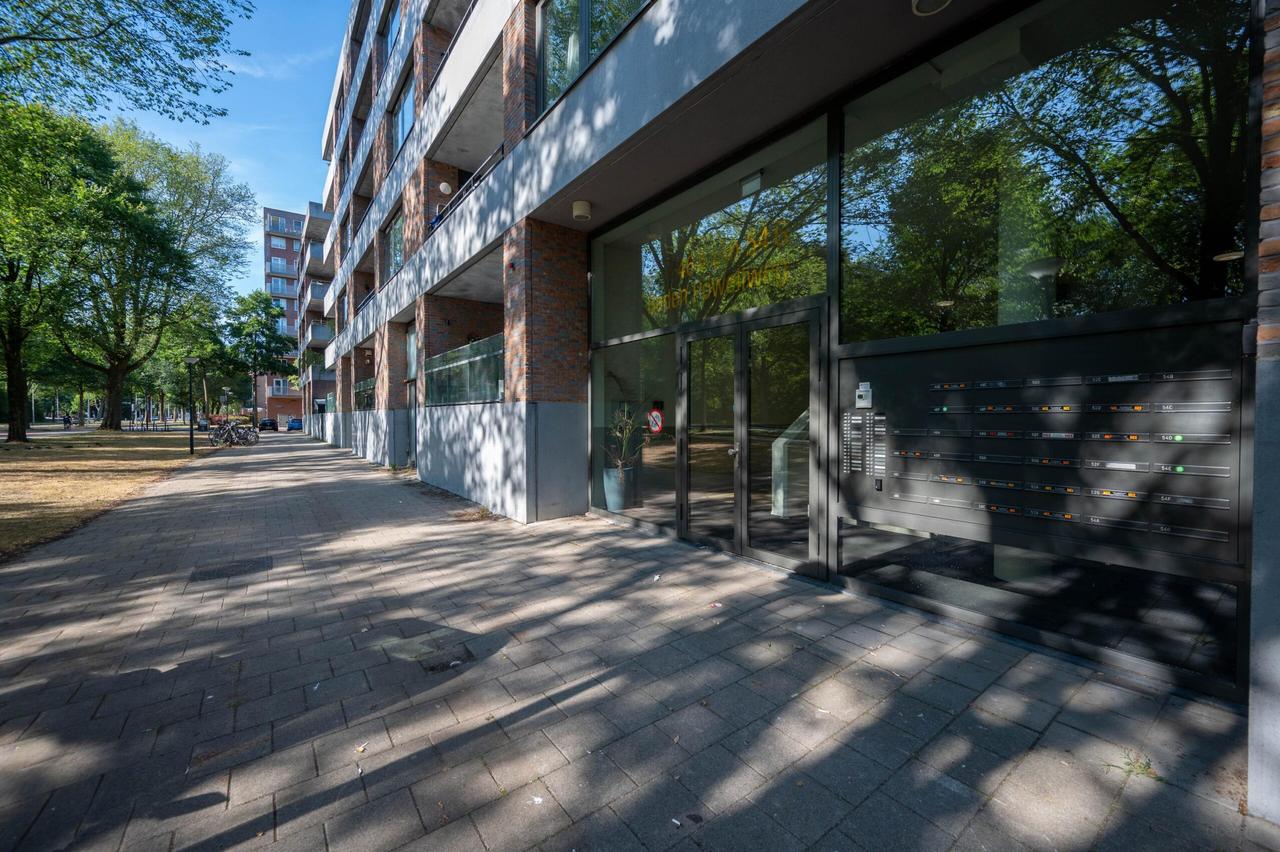 Gemeubileerd 3-kamerappartement met balkon - Afbeelding 24