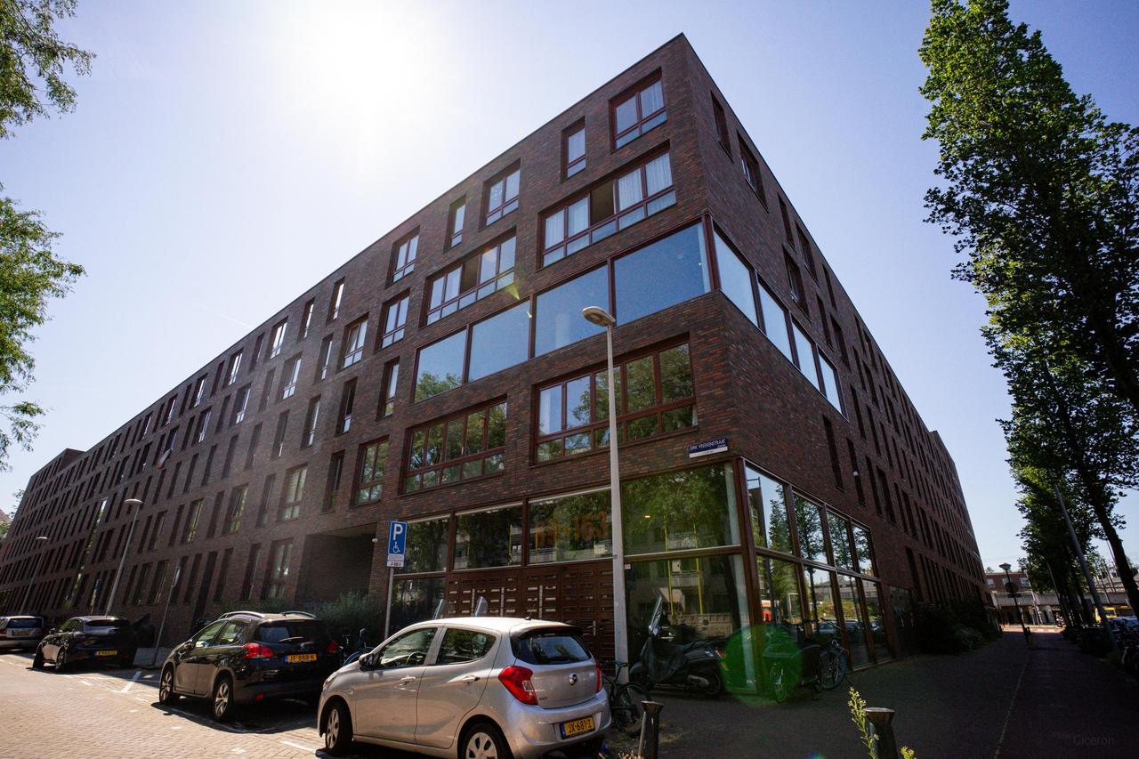 Rustig 3-kamerappartement in Oostelijk Havengebied - Afbeelding 1