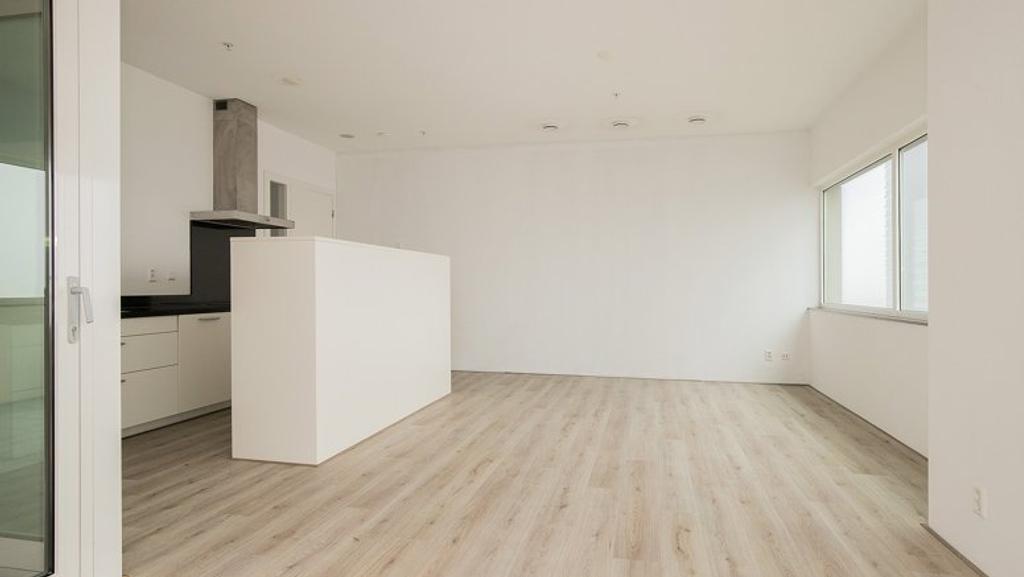 Appartement op de 27e etage in Kop van Zuid - Afbeelding 3