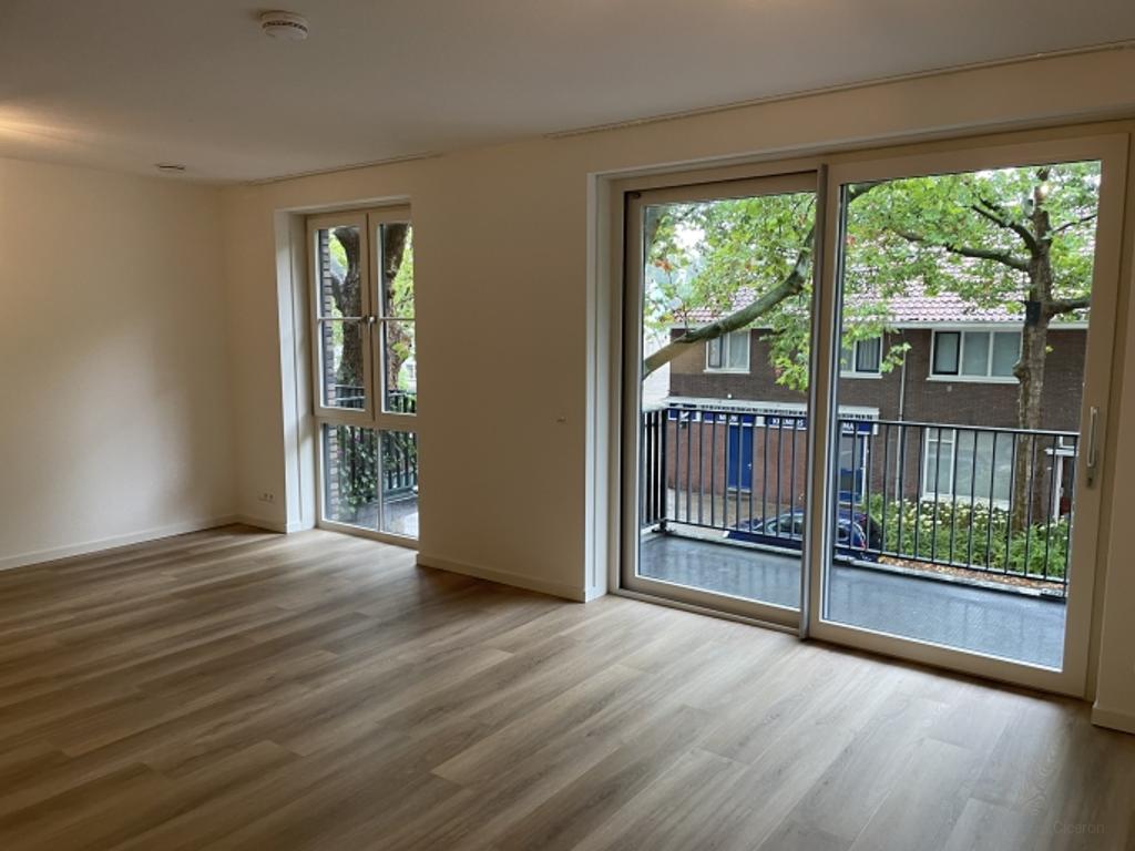 Direct beschikbaar 3-kamerappartement in Zaandam - Afbeelding 1