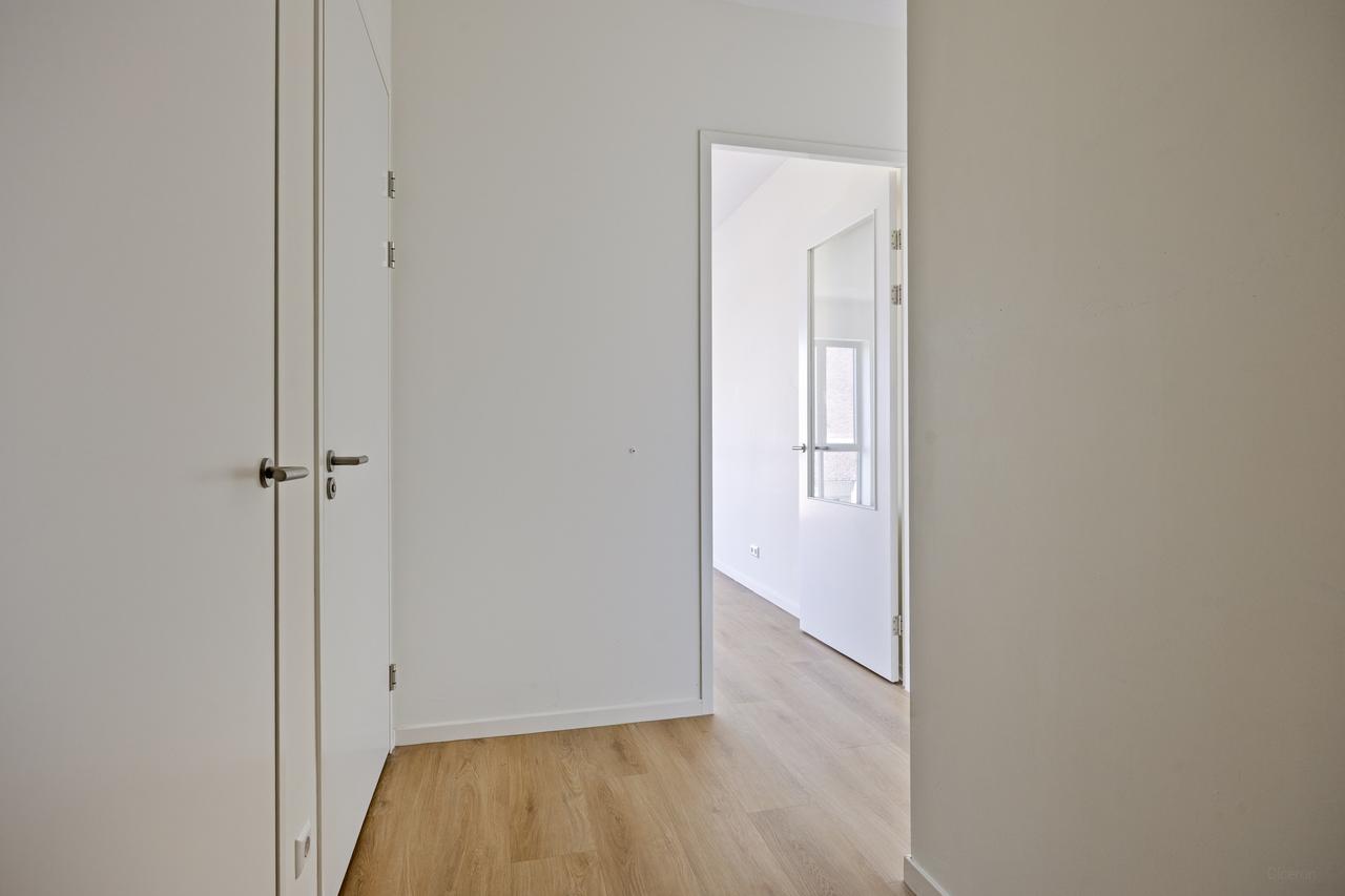 Licht 2-kamerappartement met balkon - Afbeelding 6