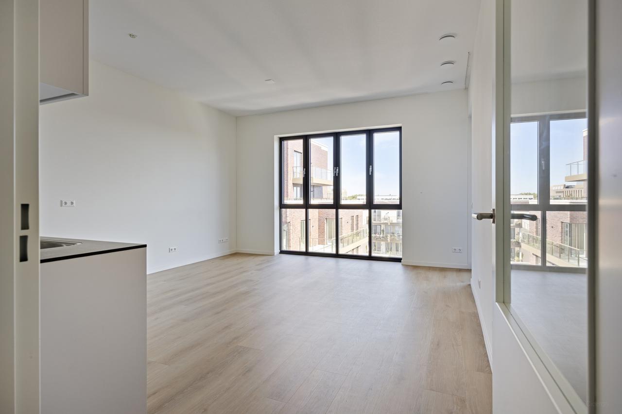 Licht 2-kamerappartement met balkon - Afbeelding 9