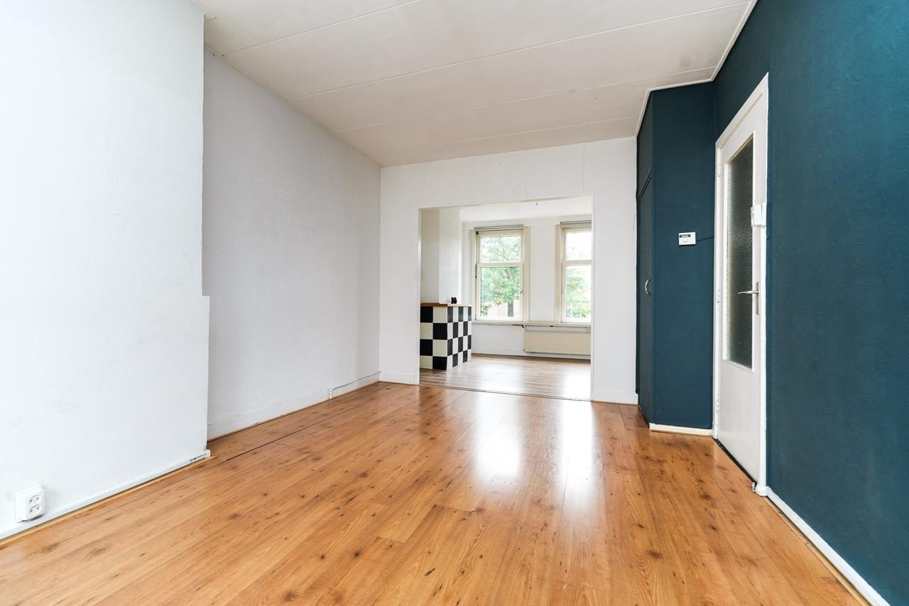 5 kamers met terras in Bloemhof - Afbeelding 1