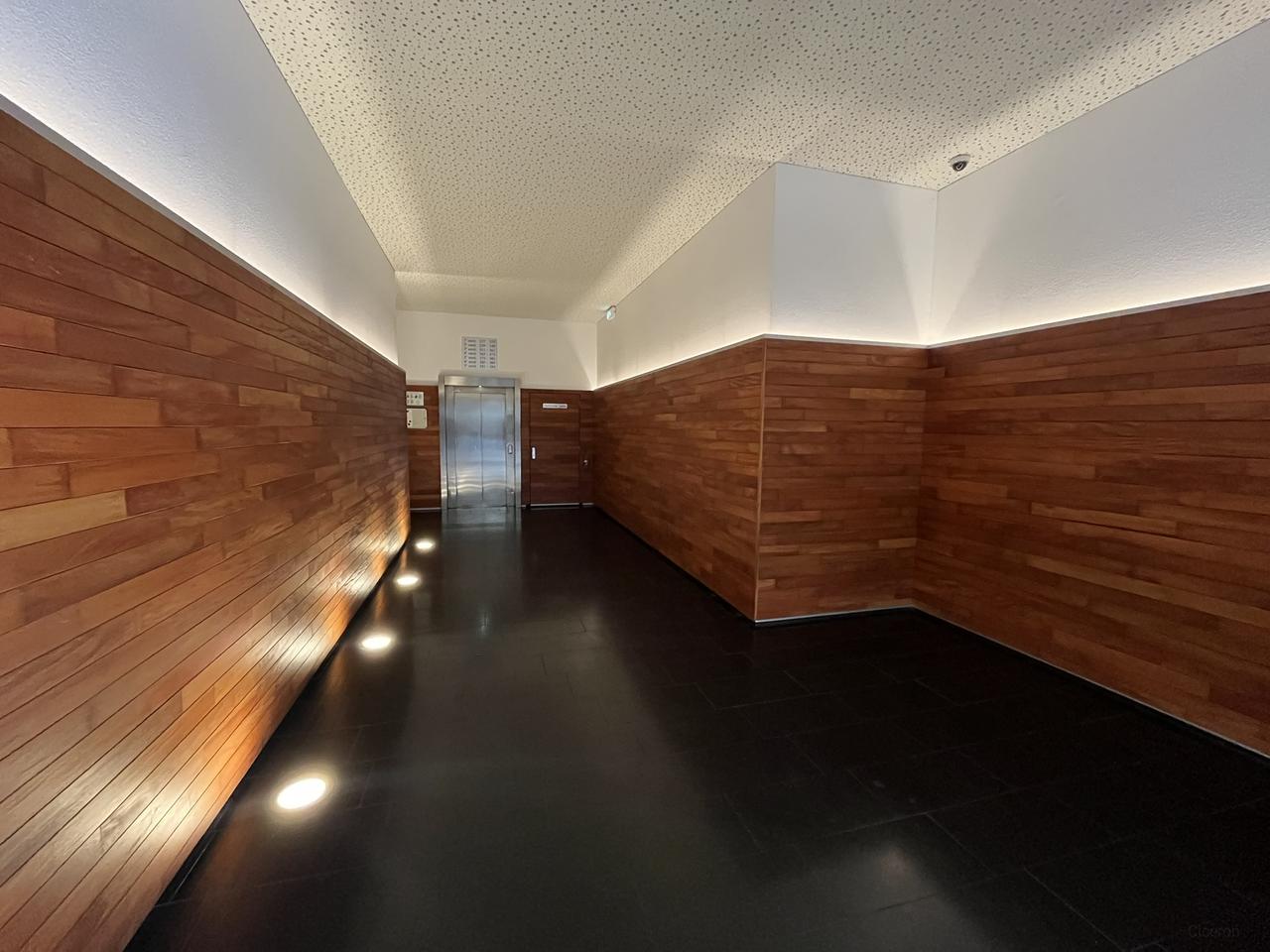 128 m² appartement met groot balkon - Afbeelding 2