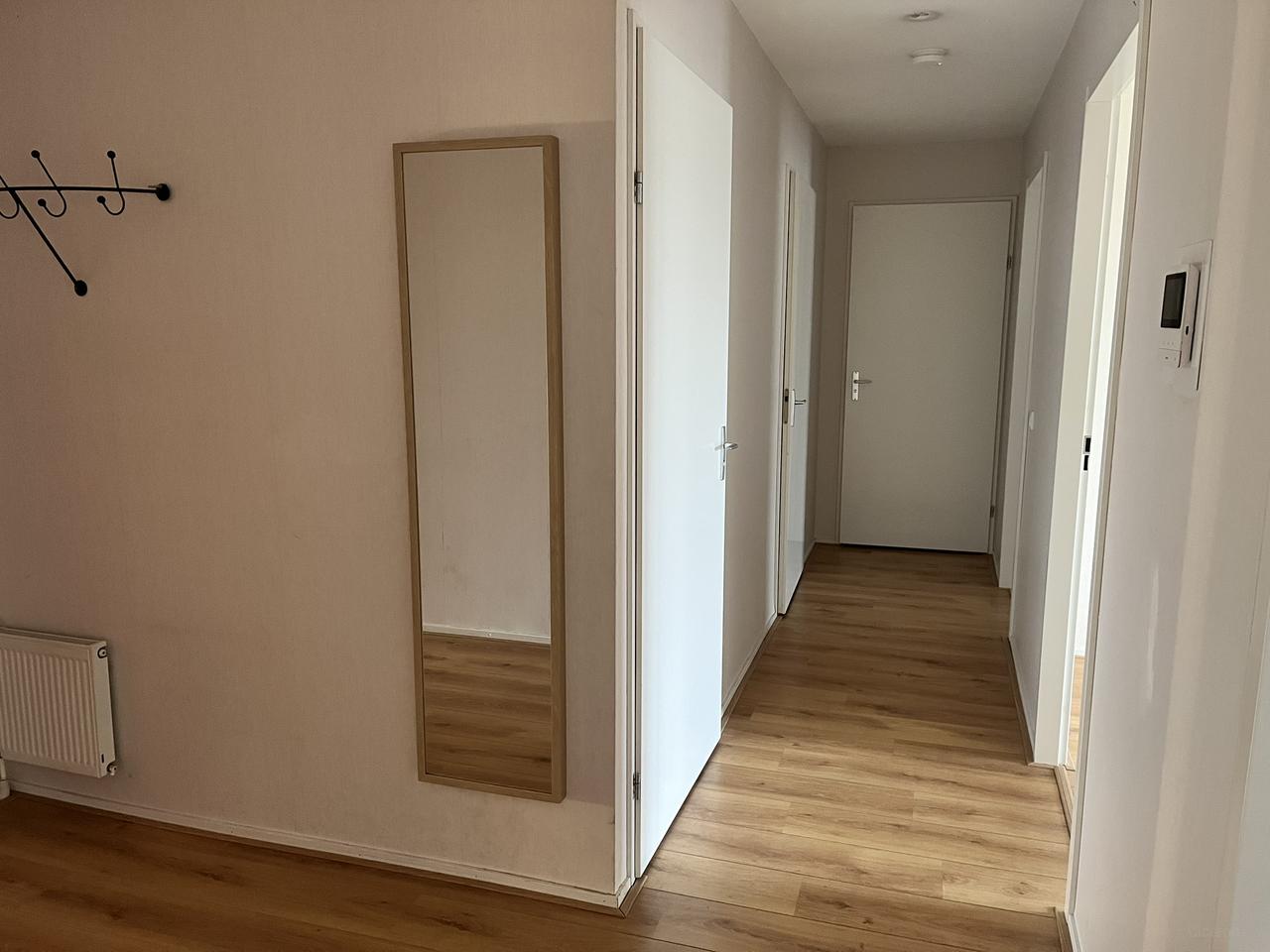128 m² appartement met groot balkon - Afbeelding 4
