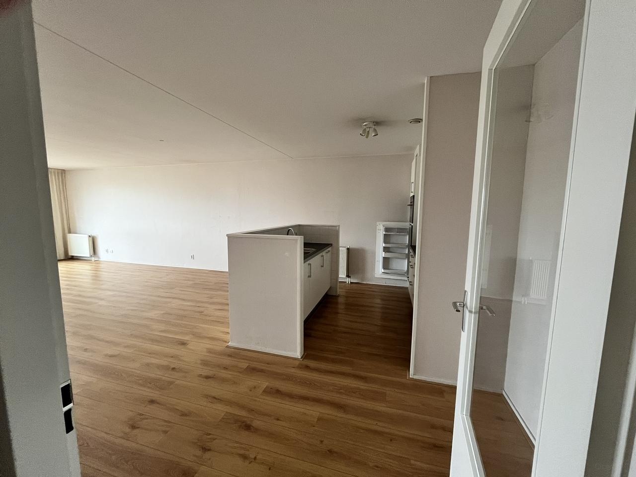 128 m² appartement met groot balkon - Afbeelding 5