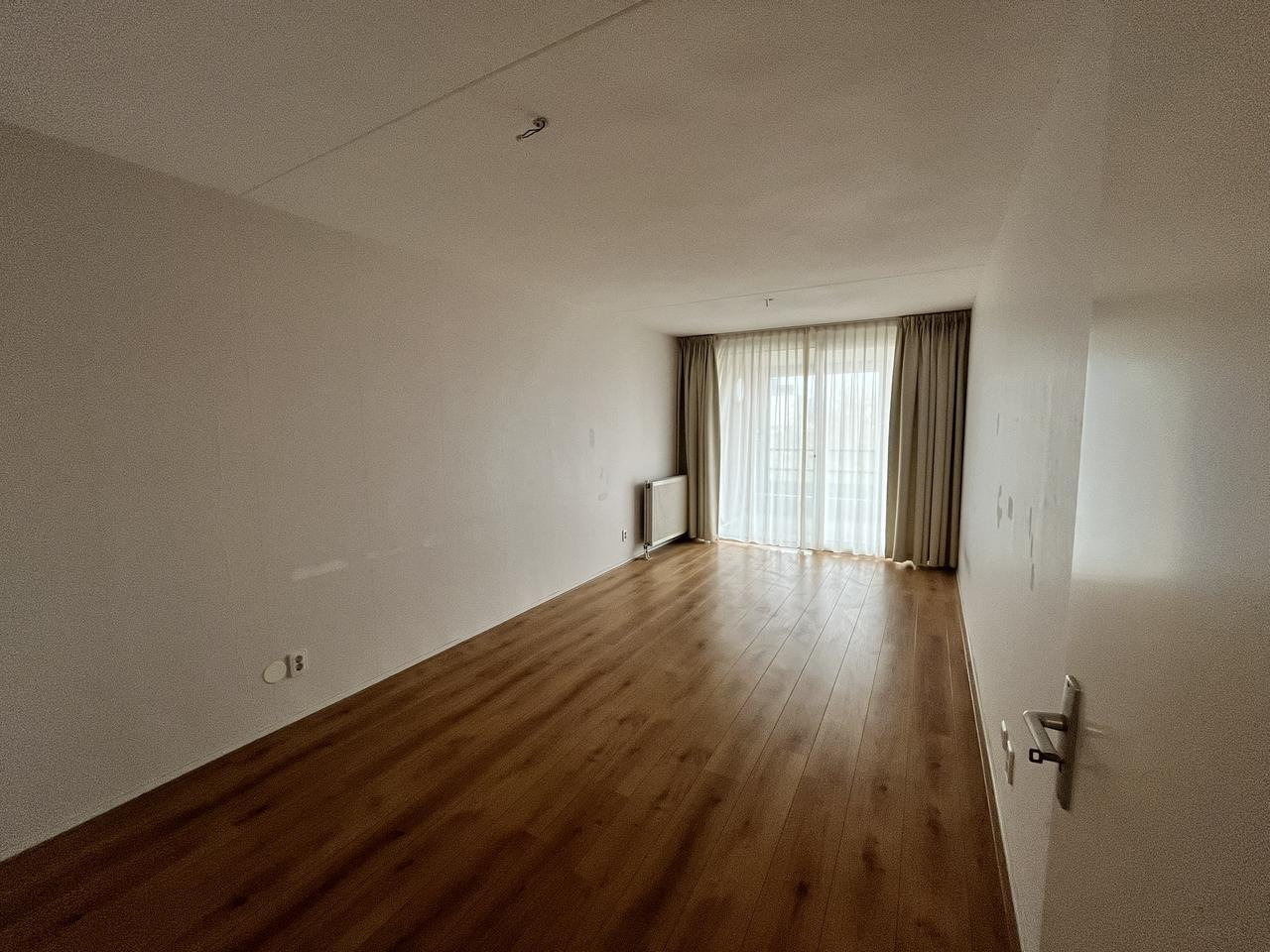 128 m² appartement met groot balkon - Afbeelding 18
