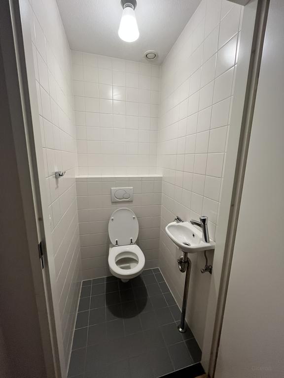 128 m² appartement met groot balkon - Afbeelding 21