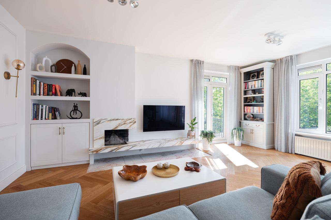 3-kamerappartement met 4 balkons in Zuid - Afbeelding 1
