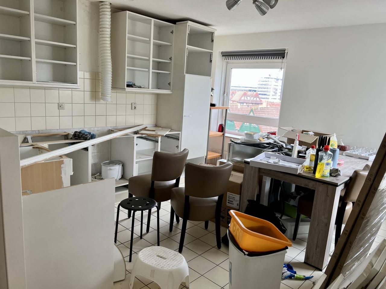 Balkon, parkeerplek en gemeubileerd wonen - Afbeelding 16