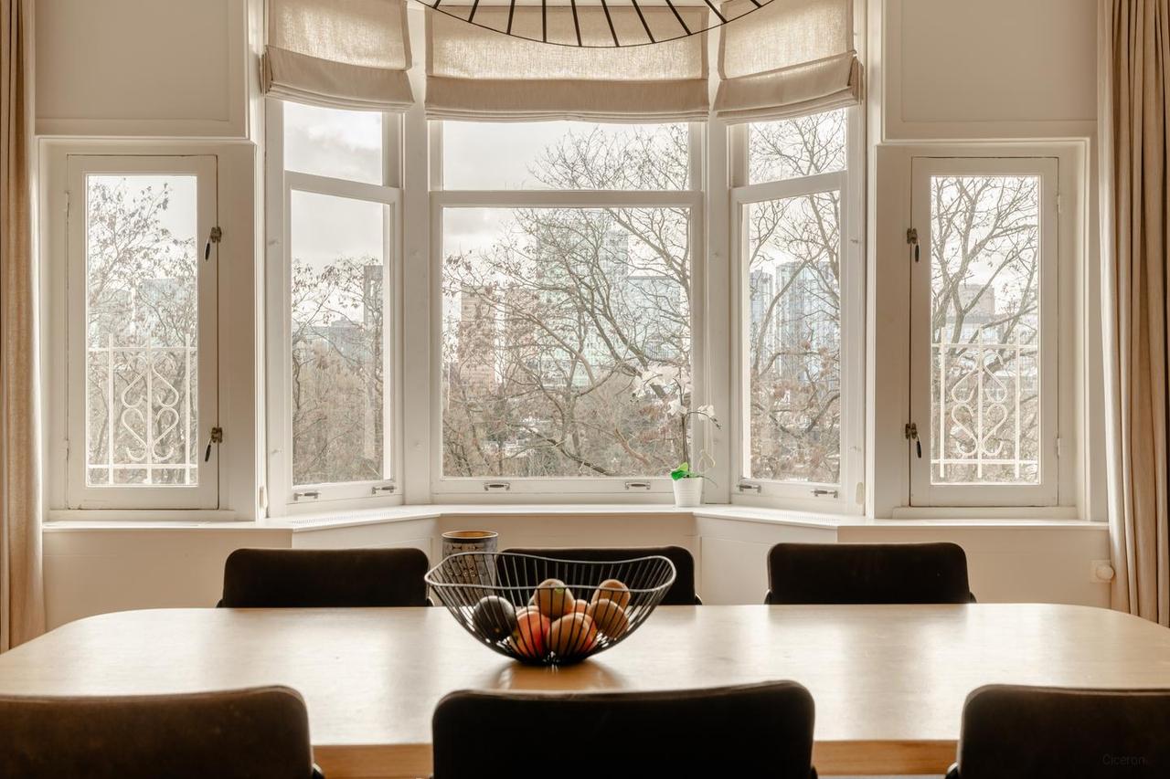 243 m² Living Space on Stadionkade - Image 11