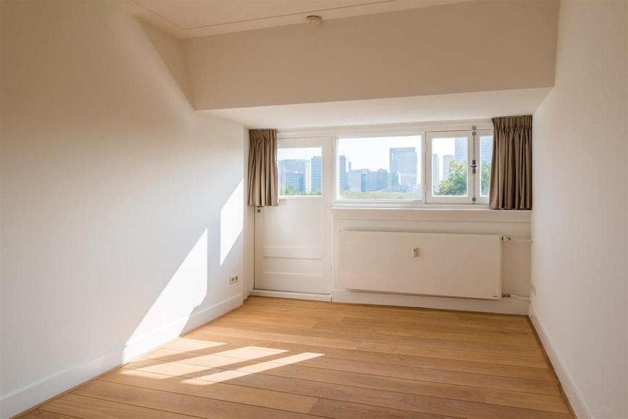 243 m² Living Space on Stadionkade - Image 32