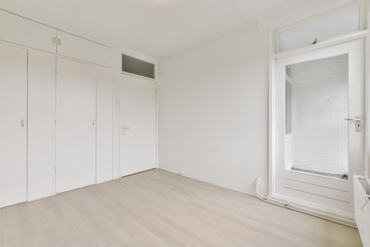 4-room apartment with elevator in Amstelveen - Image 14