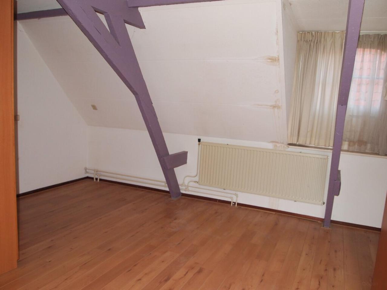 2-kamerappartement met terras in centrum - Afbeelding 11