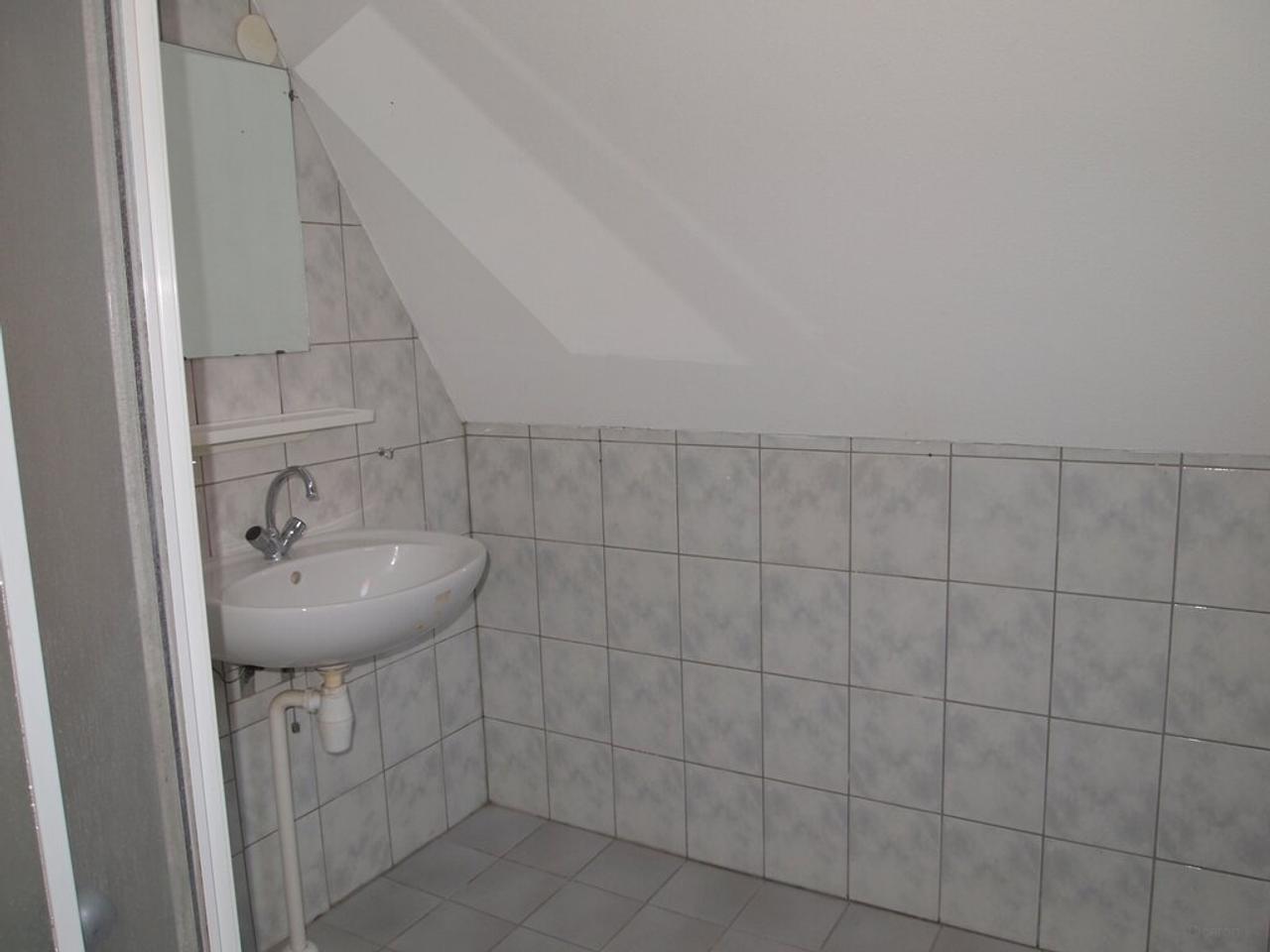 2-kamerappartement met terras in centrum - Afbeelding 12