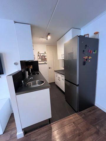 Balkon en 2 slaapkamers in hartje Amsterdam - Afbeelding 5