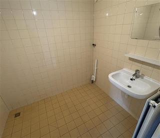 Licht 2-kamerappartement met lift in Prinsenland - Afbeelding 9