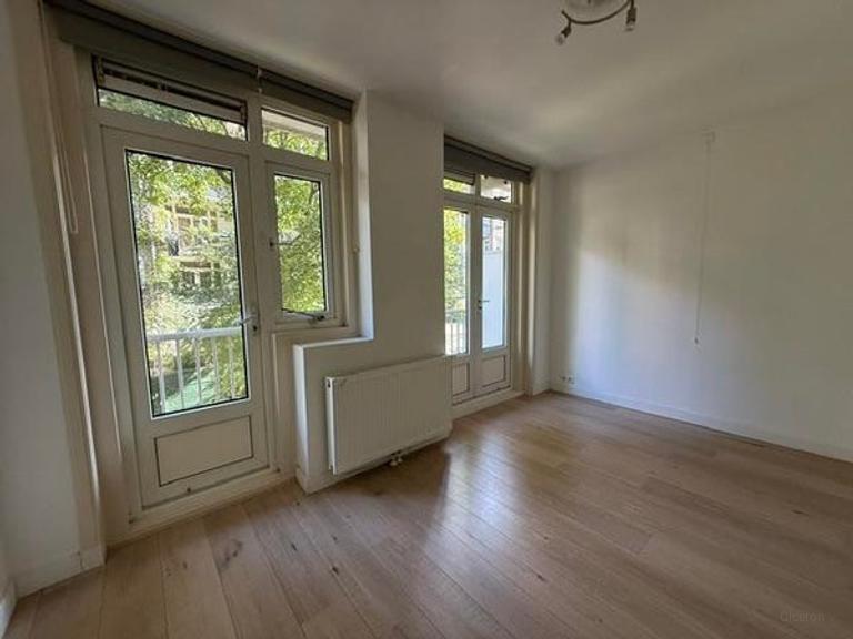 79 m² appartement met 2 slaapkamers en balkon - Afbeelding 9