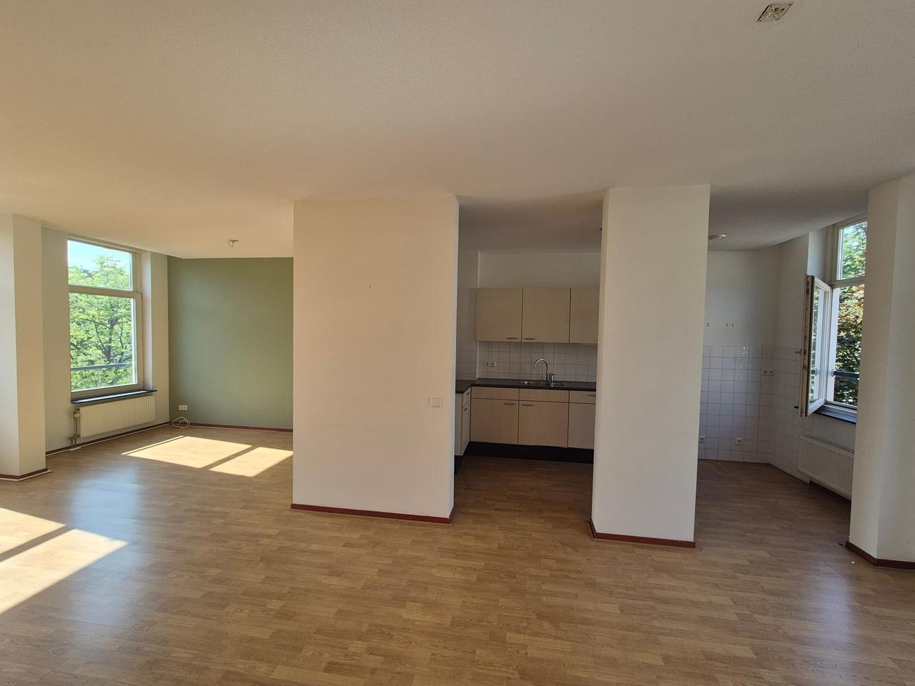 114 m² met 3 slaapkamers in Nieuw Crooswijk - Afbeelding 3