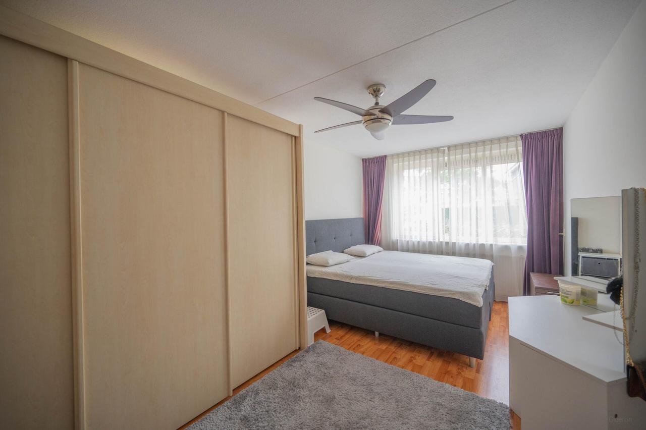 87 m² apartment with balcony and 2 bedrooms - Image 3