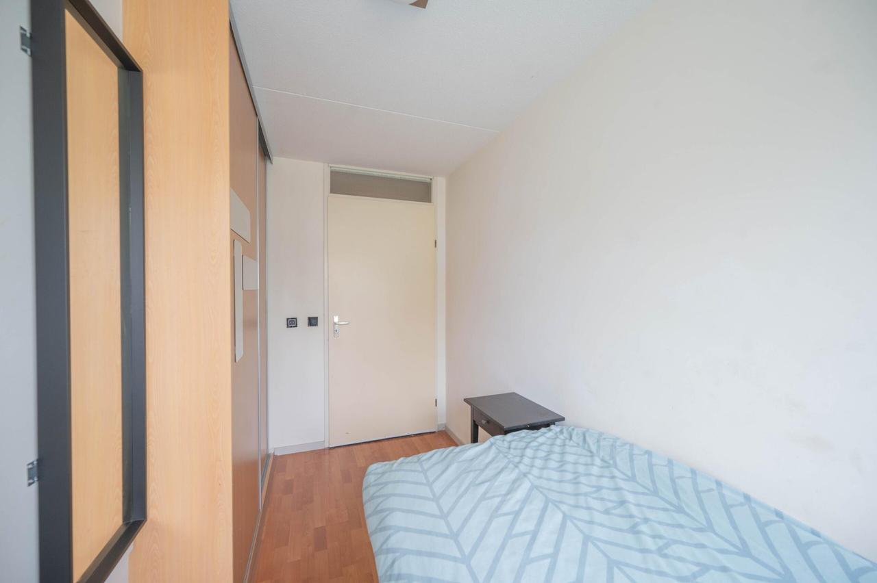 87 m² apartment with balcony and 2 bedrooms - Image 6