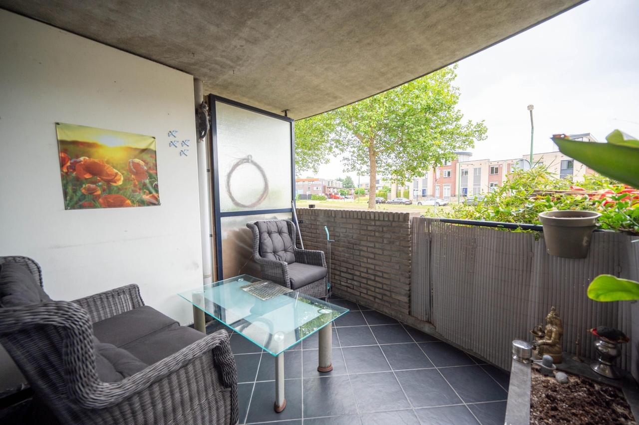 87 m² apartment with balcony and 2 bedrooms - Image 14