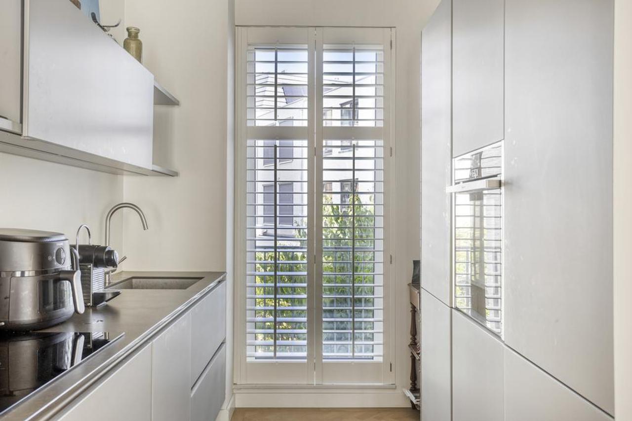 Gemeubileerd 3-kamerappartement met balkon - Afbeelding 6
