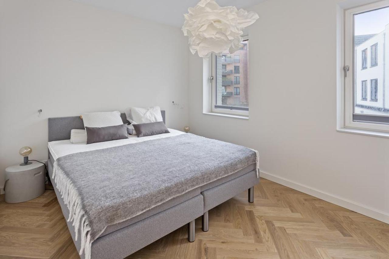 Gemeubileerd 3-kamerappartement met balkon - Afbeelding 9