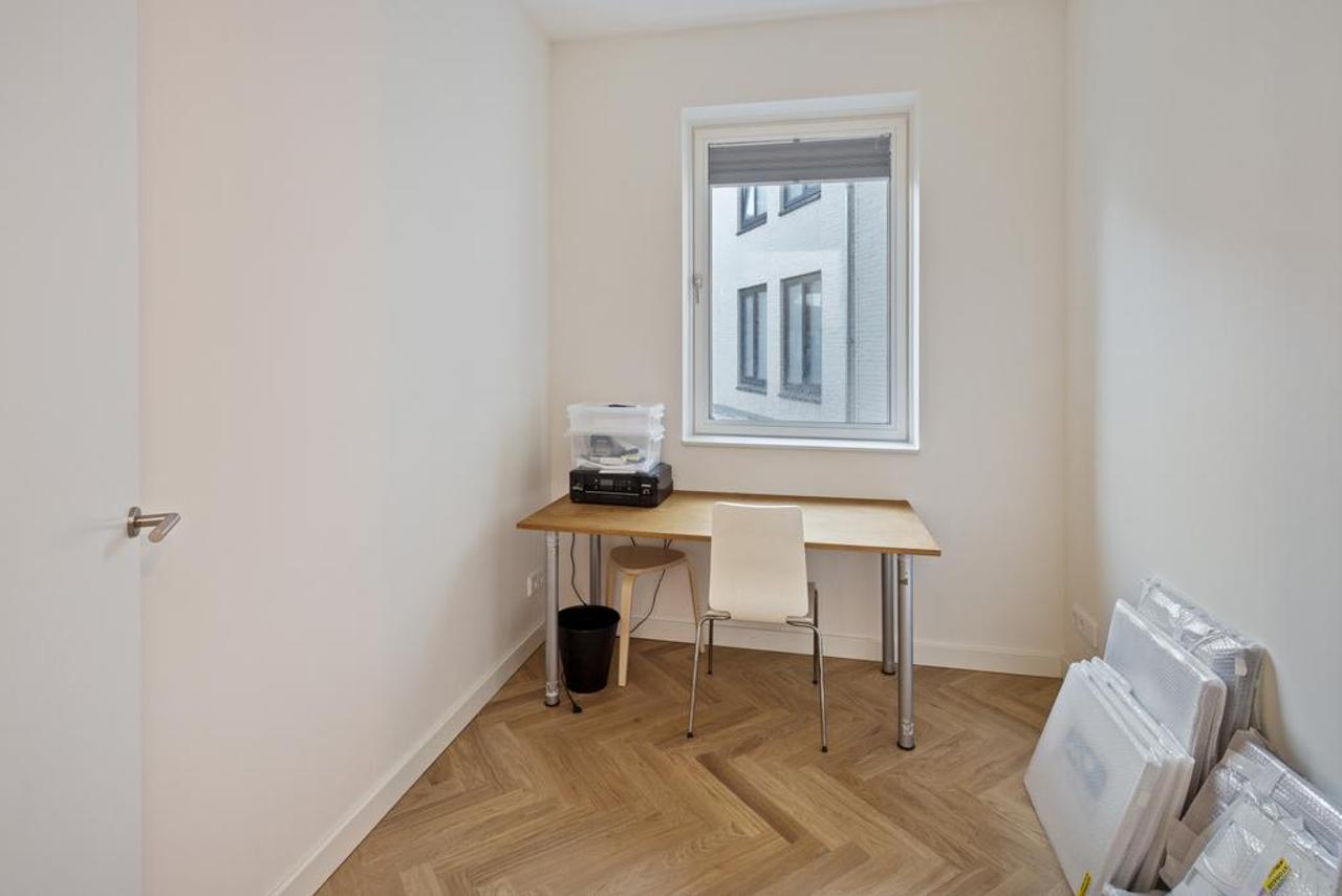 Gemeubileerd 3-kamerappartement met balkon - Afbeelding 10